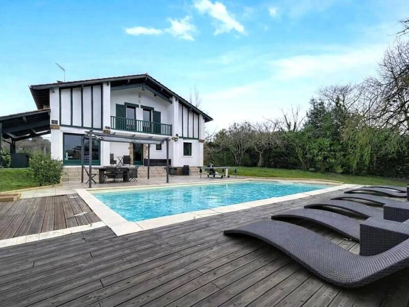 Maison à vendre, 226m², URRUGNE