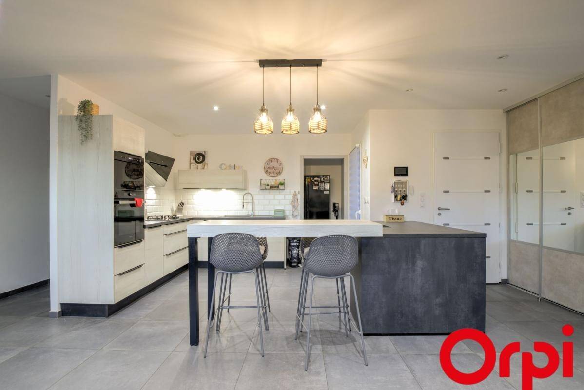 Maison à vendre, 150m², SAINT MAURICE DE GOURDANS
