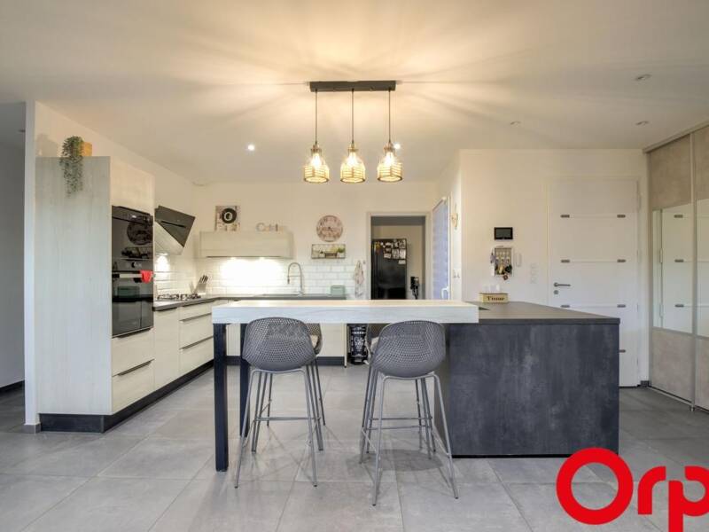 Maison à vendre, 150m², SAINT MAURICE DE GOURDANS