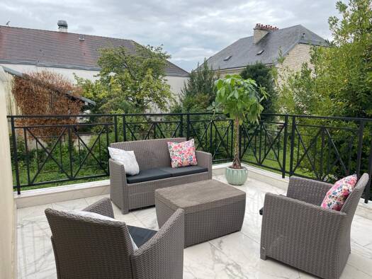 Appartement à vendre 88 000 € 3 pièces 2 chambres 66 m² Étage 1/1 Arcis-sur-Aube 10700
