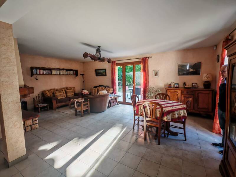 Maison à vendre, 186m², CHALLES LES EAUX