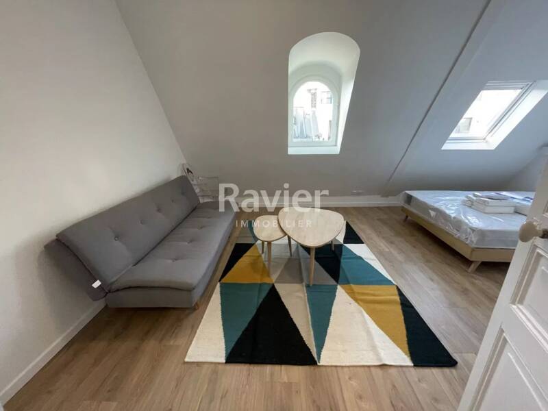 Maison à louer, 17m², PARIS 16E