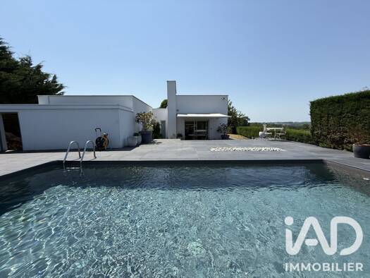 Maison de plain-pied à vendre 439 900 € 4 pièces 3 chambres 150 m² 1 814 m² de terrain Castets et Castillon 33210