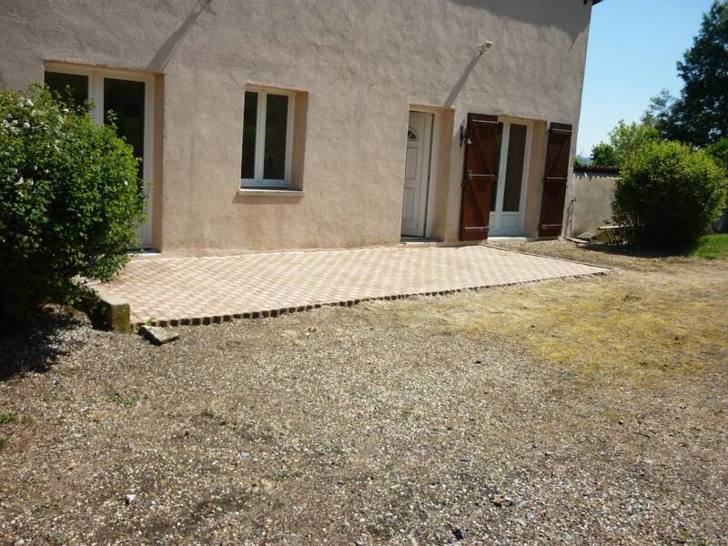 Maison à louer, 64m², LUCENAY