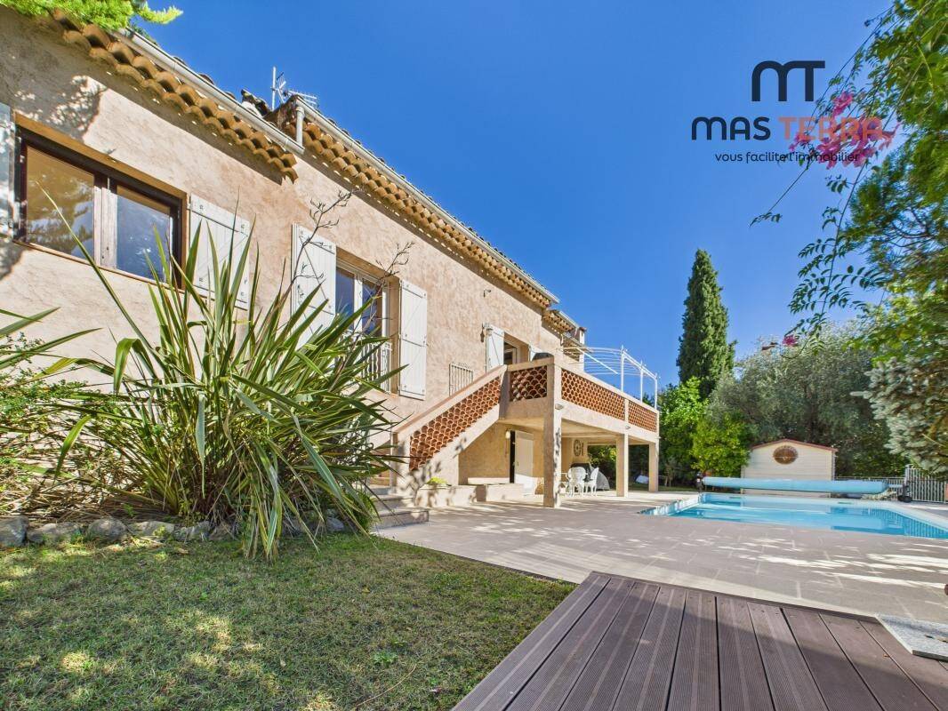 Maison à vendre, 168m², LE BAR SUR LOUP