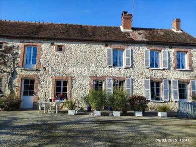 Maison à vendre 440 000 € 5 pièces 3 chambres 160 m² 5 121 m² de terrain Hermé 77114