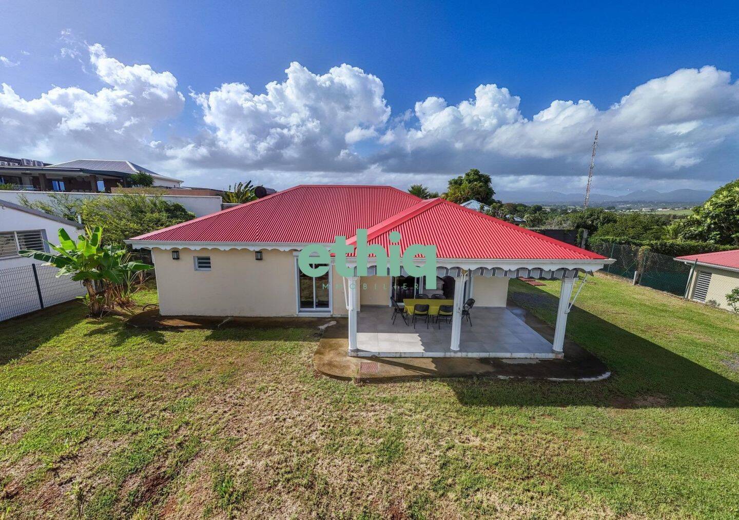 Maison à vendre, 107m², PETIT BOURG