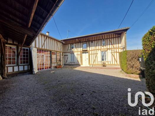 Maison à vendre 362 000 € 6 pièces 5 chambres 235 m² 1 760 m² de terrain Saint-Amand-sur-Fion 51300