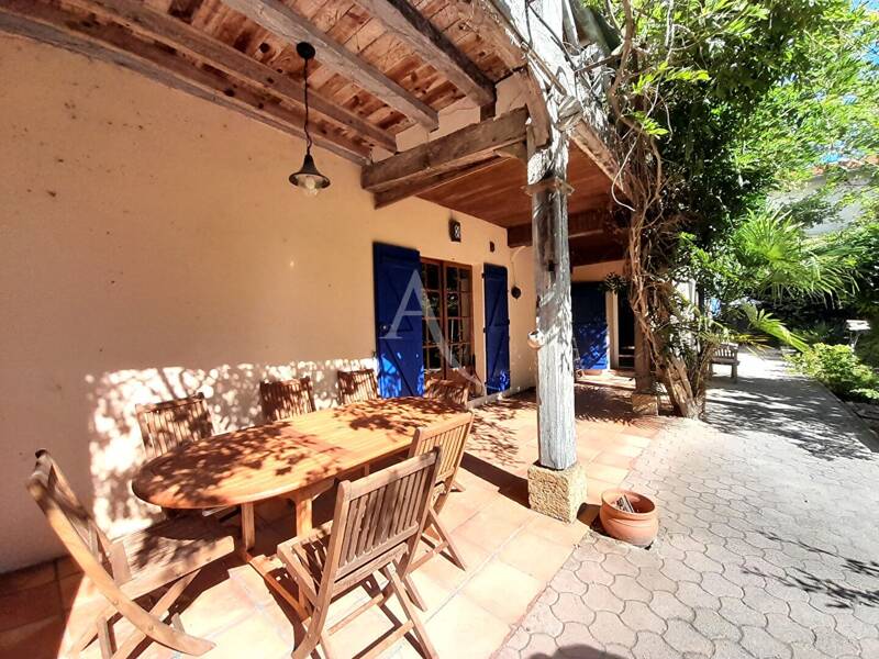 Maison à vendre, 297m², VILLENEUVE DE MARSAN