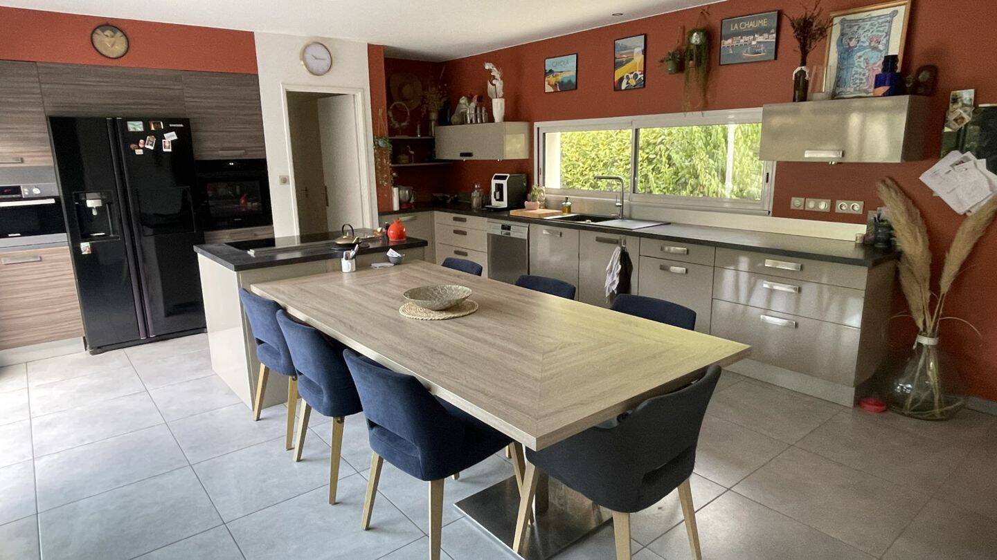 Maison à vendre, 155m², TALMONT SAINT HILAIRE