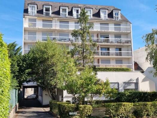 Appartement à vendre 390 000 € 5 pièces 3 chambres 134 m² 5ème étage Tours 37000