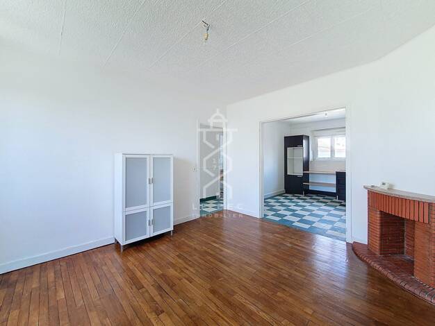 Appartement à vendre 198 050 € 4 pièces 3 chambres 81 m² RDC/2 Lanester 56600