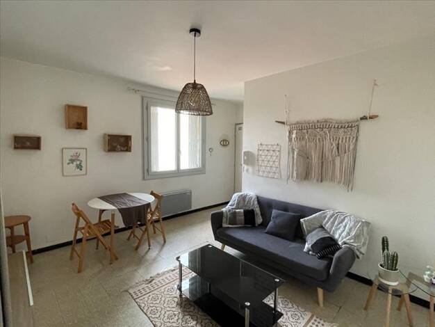 Appartement à louer 481 € 2 pièces 1 chambre 38 m² 2ème étage Baliste Narbonne 11100