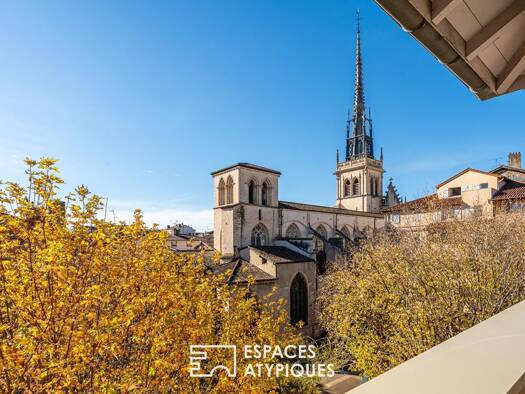 Appartement à vendre 319 000 € 5 pièces 4 chambres 110 m² Étage 3/4 centre Ville-La Chartonnière-La Barre Villefranche-sur-Saône 69400