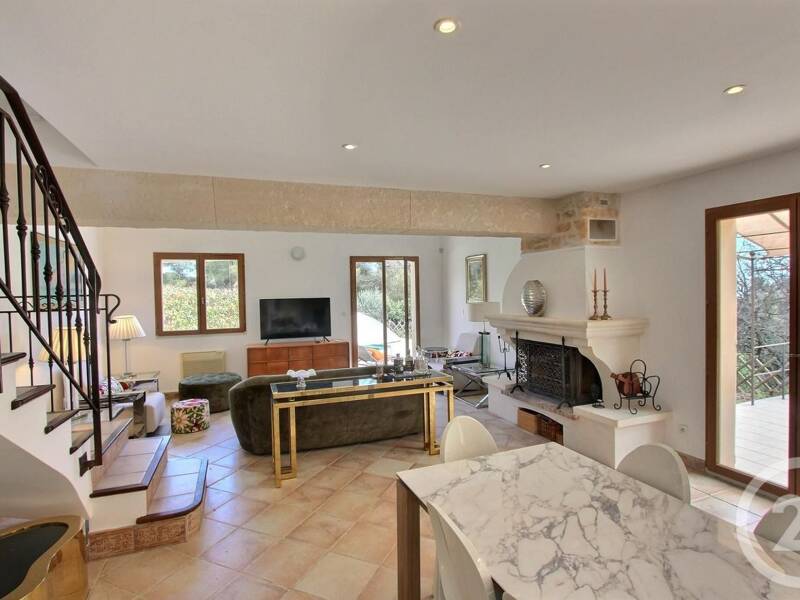 Maison à louer, 180m², ROQUEBRUNE CAP MARTIN