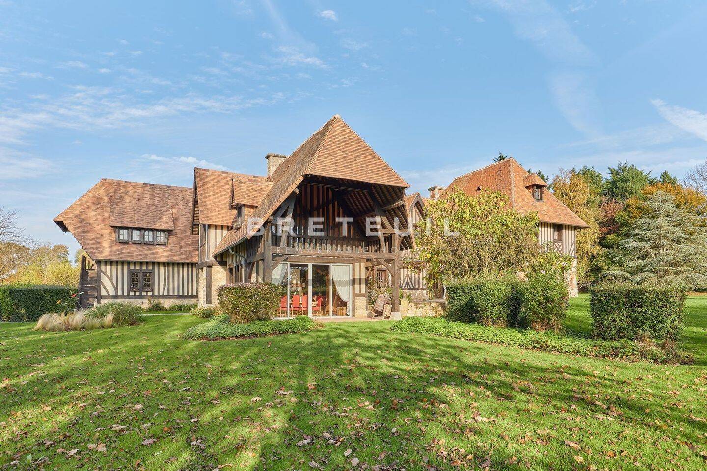 Maison à vendre, 430m², MERVILLE FRANCEVILLE PLAGE