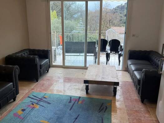 Villa à louer 1 200 € 2 pièces 1 chambre 40 m² Vence 06140