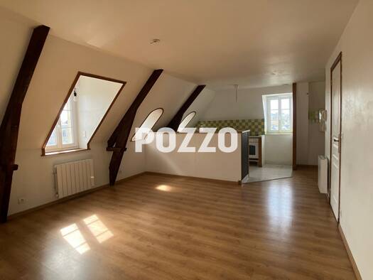 Appartement à louer 500 € 3 pièces 2 chambres 53 m² Étage 3/3 Le Molay-Littry 14330