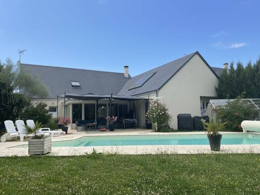 Maison à vendre 372 000 € 7 pièces 6 chambres 170 m² 960 m² de terrain Thilouze 37260
