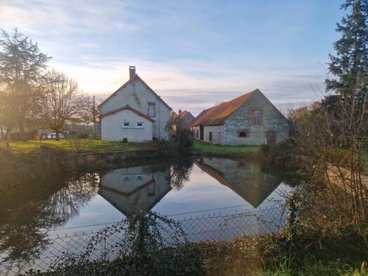 Maison de plain-pied à vendre 107 000 € 3 pièces 2 chambres 78 m² 4 105 m² de terrain Monestier 03140
