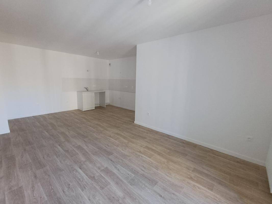 Maison à louer, 80m², BOBIGNY