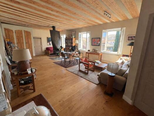 Duplex à vendre 575 000 € 5 pièces 4 chambres 171,2 m² Étage 2/3 La Balance-Raspail Avignon 84000