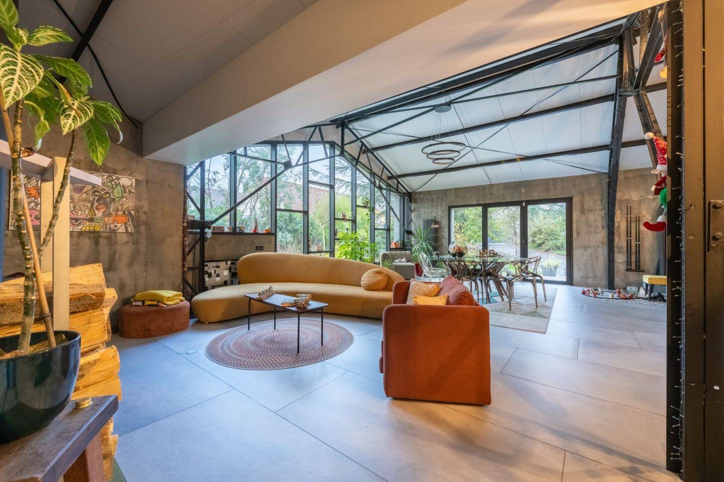 Maison à vendre, 389m², LA ROCHETTE