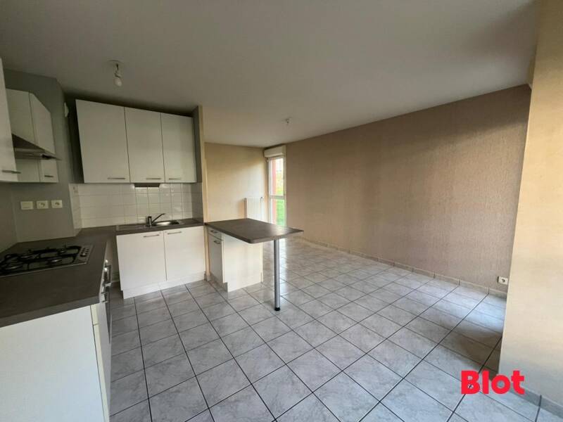 Maison à louer, 56m², CHARTRES DE BRETAGNE