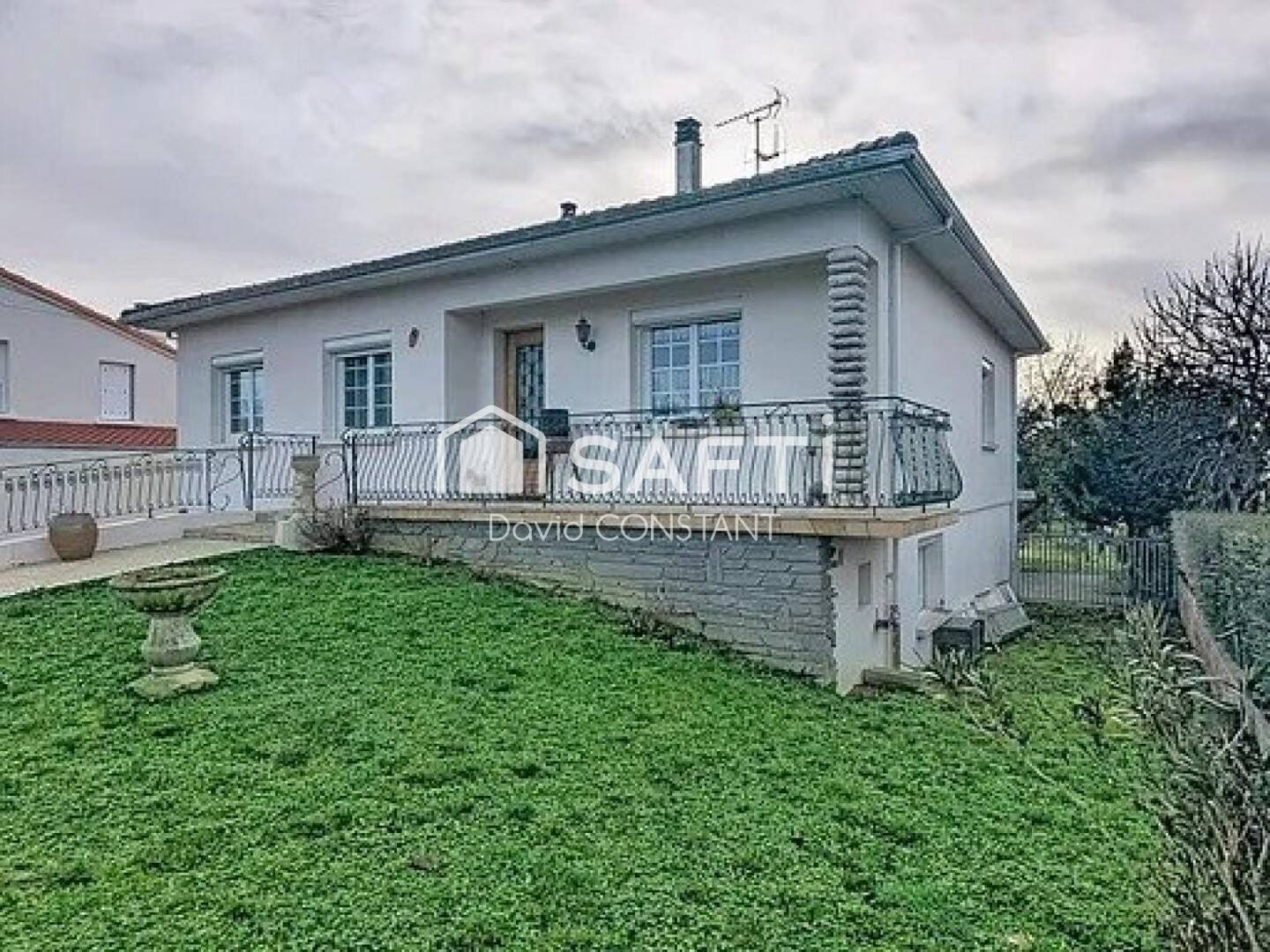 Maison à vendre, 171m², MAUZE SUR LE MIGNON