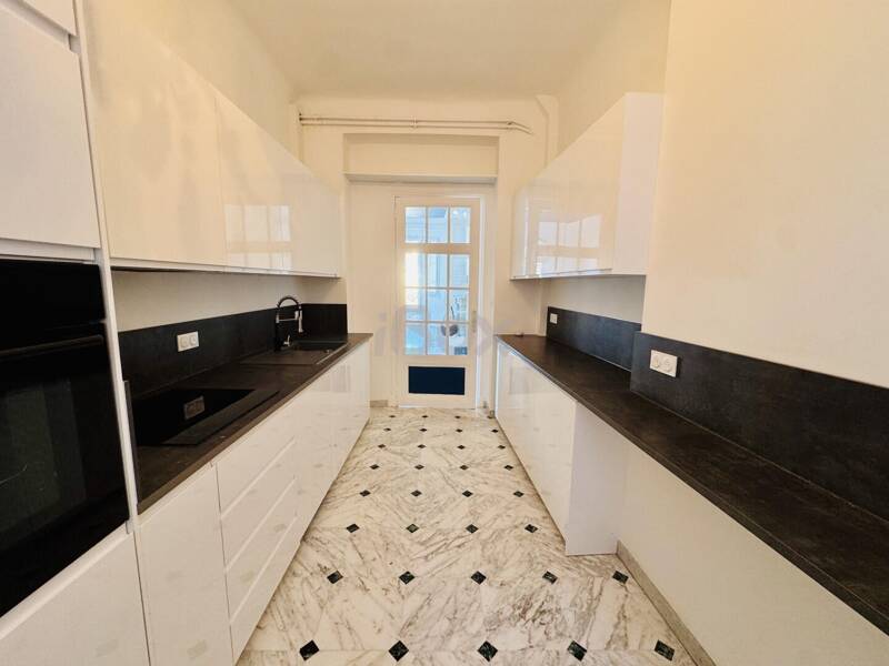 Maison à louer, 126m², TOULON