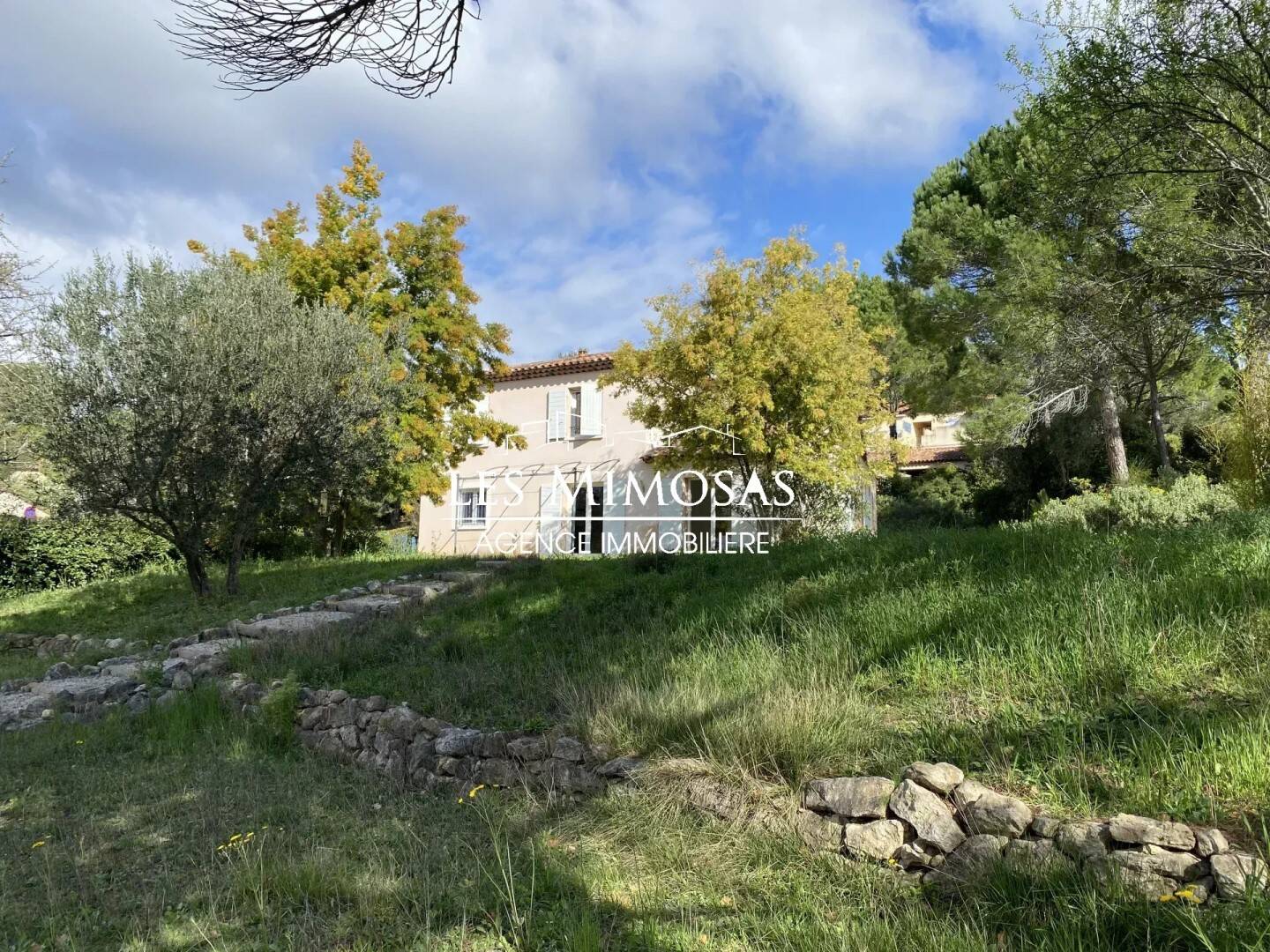 Maison à vendre, 100m², BAGNOLS EN FORET