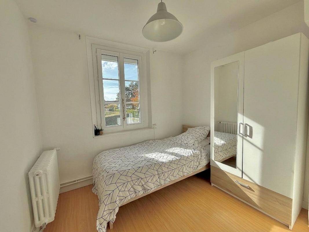 Maison à vendre, 109m², SAINT PIERRE DE VARENGEVILLE