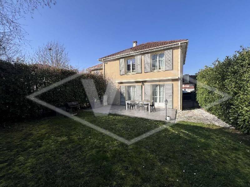 Maison à vendre, 100m², COMBS LA VILLE