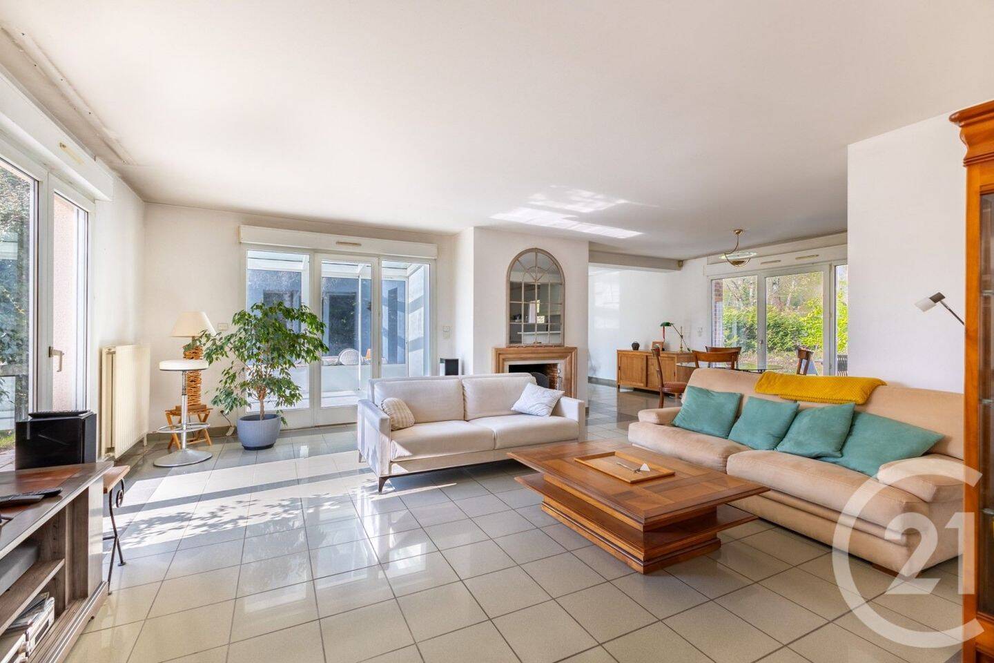 Maison à vendre, 230m², FORGES LES BAINS