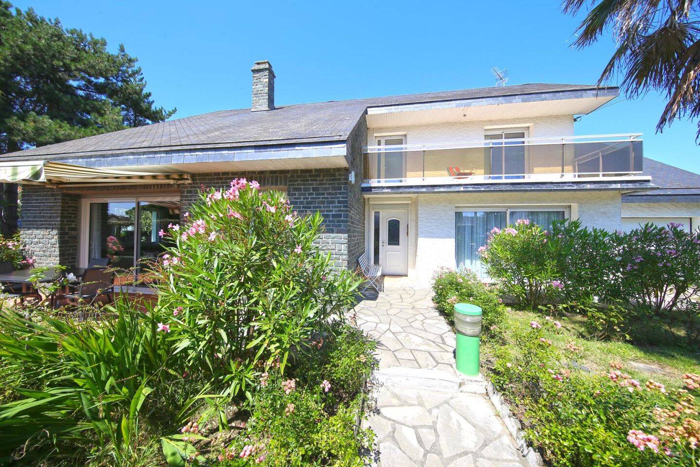 Maison à vendre, 142m², JULLOUVILLE