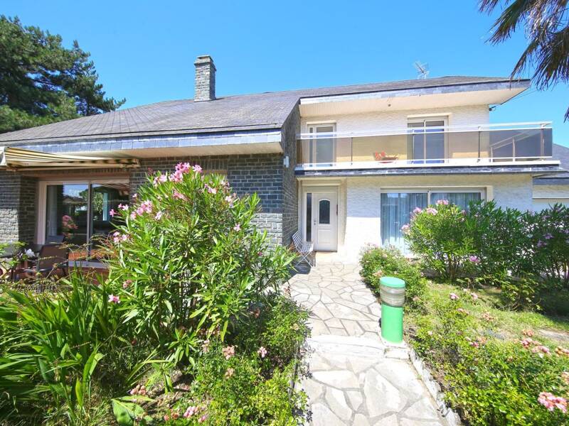Maison à vendre, 142m², JULLOUVILLE