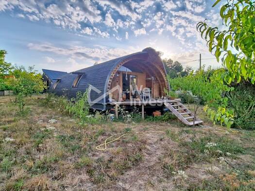 Maison à vendre 219 000 € 2 pièces 1 chambre 60,55 m² 1 510 m² de terrain Chambonas 07140