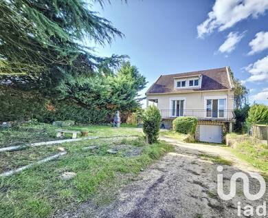 Maison à vendre 260 000 € 5 pièces 4 chambres 123 m² 900 m² de terrain Oulins 28260