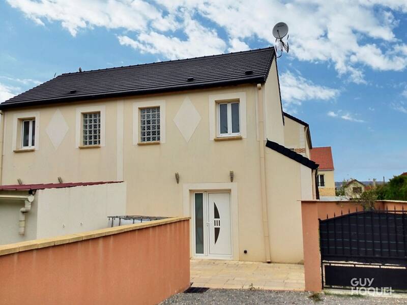 Maison à louer, 59m², EPONE