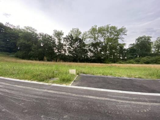 Terrain constructible viabilisé à vendre 65 000 € 747 m² de terrain Cauneille 40300