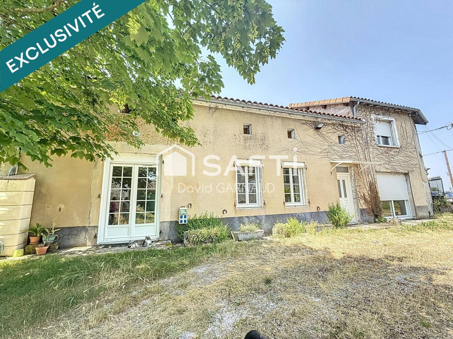 Maison à vendre, 137m², ROULLET SAINT ESTEPHE