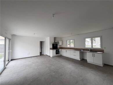 Maison à louer 1 417 € 5 pièces 4 chambres 112,5 m² disponible à partir du 01/07/2025 Vouneuil-sous-Biard 86580