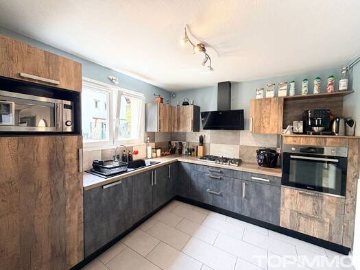 Maison à vendre 267 500 € 6 pièces 4 chambres 120 m² 1 097 m² de terrain Robache-Marzelay-La Pêcherie-Le Ville Saint-Dié-des-Vosges 88100