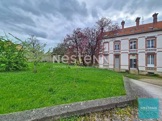 Appartement à louer 855 € 3 pièces 2 chambres 70 m² 1er étage Saint-Mammès 77670