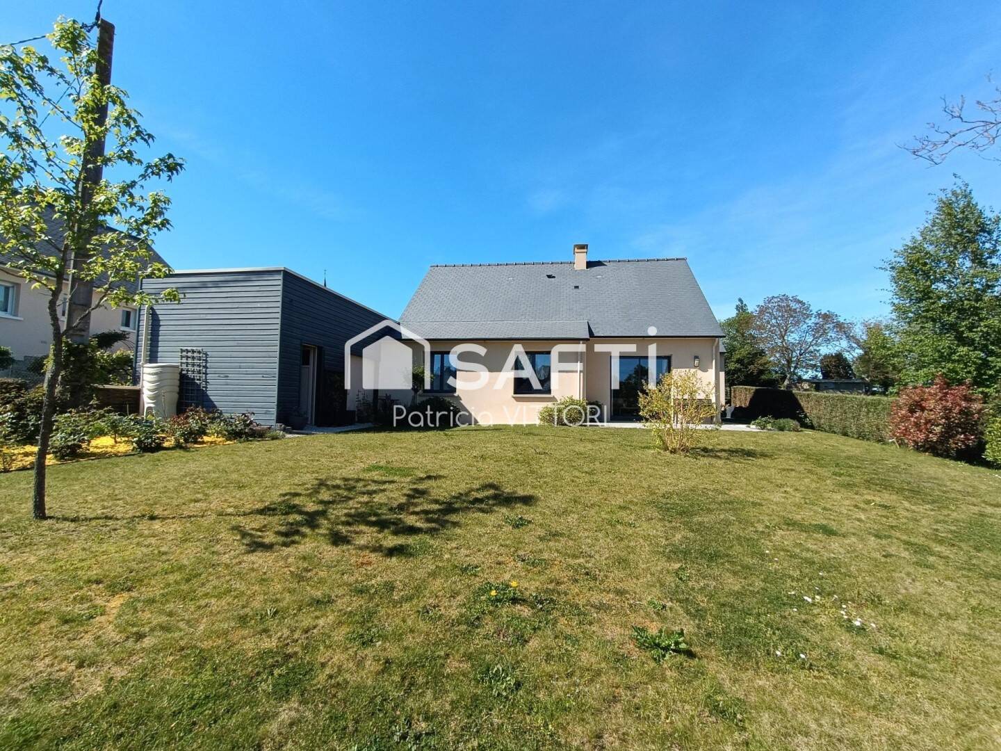 Maison à vendre, 100m², SAINT HILAIRE DU MAINE