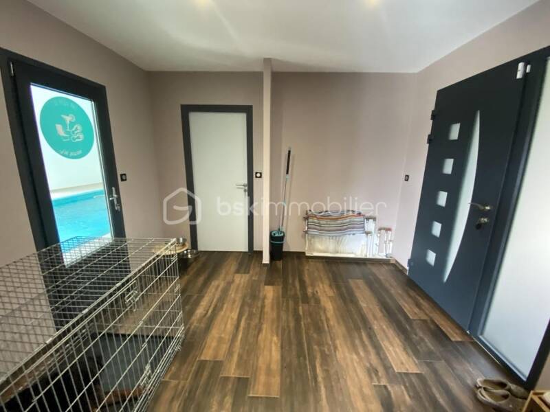 Maison à vendre, 244m², BELLEVUE LA MONTAGNE