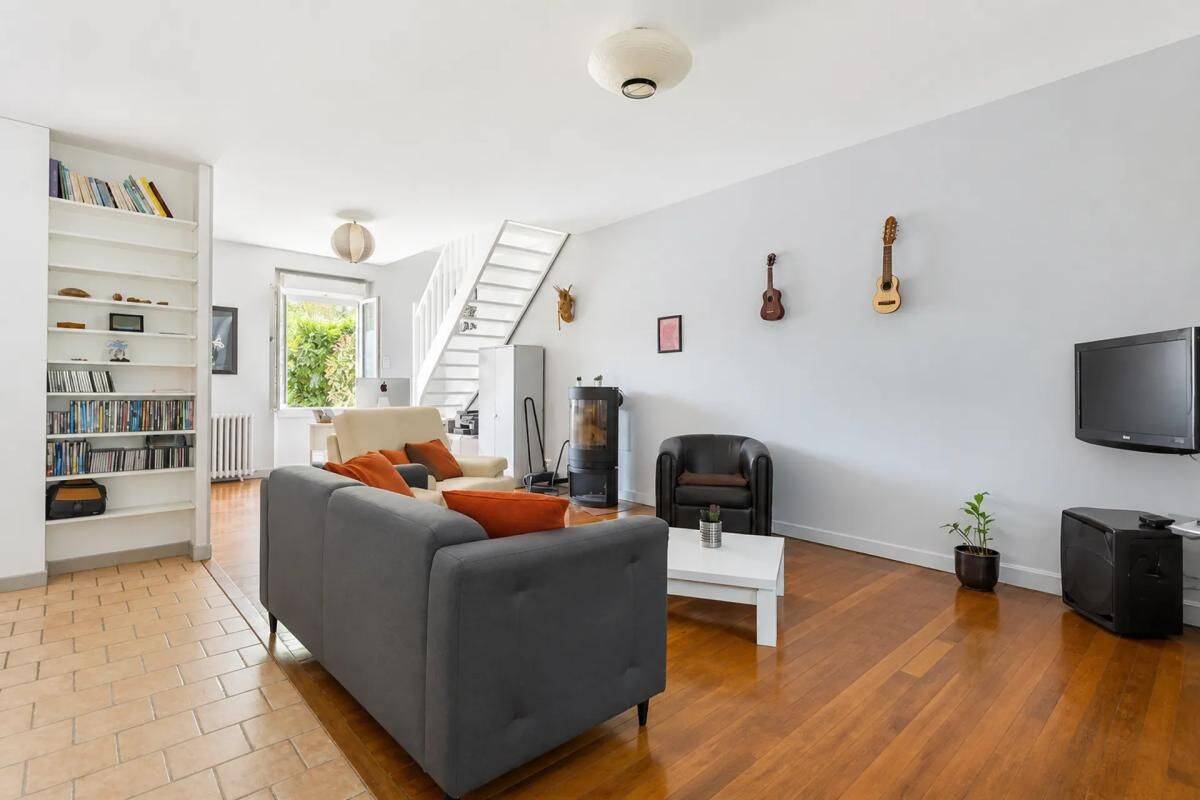 HAUT DE CHANTENAY – MAISON DE CHARME AVEC JARDIN ET DÉPENDANCES — 3