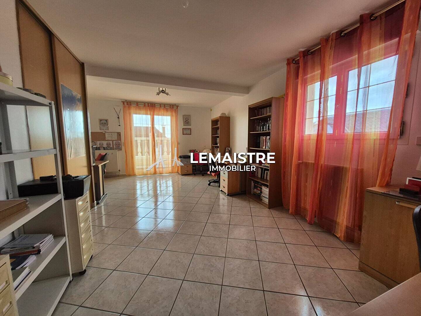Maison à vendre, 348m², FONTAINE LA MALLET