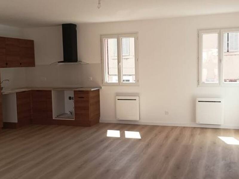 Maison à louer, 65m², MARSEILLE 4E