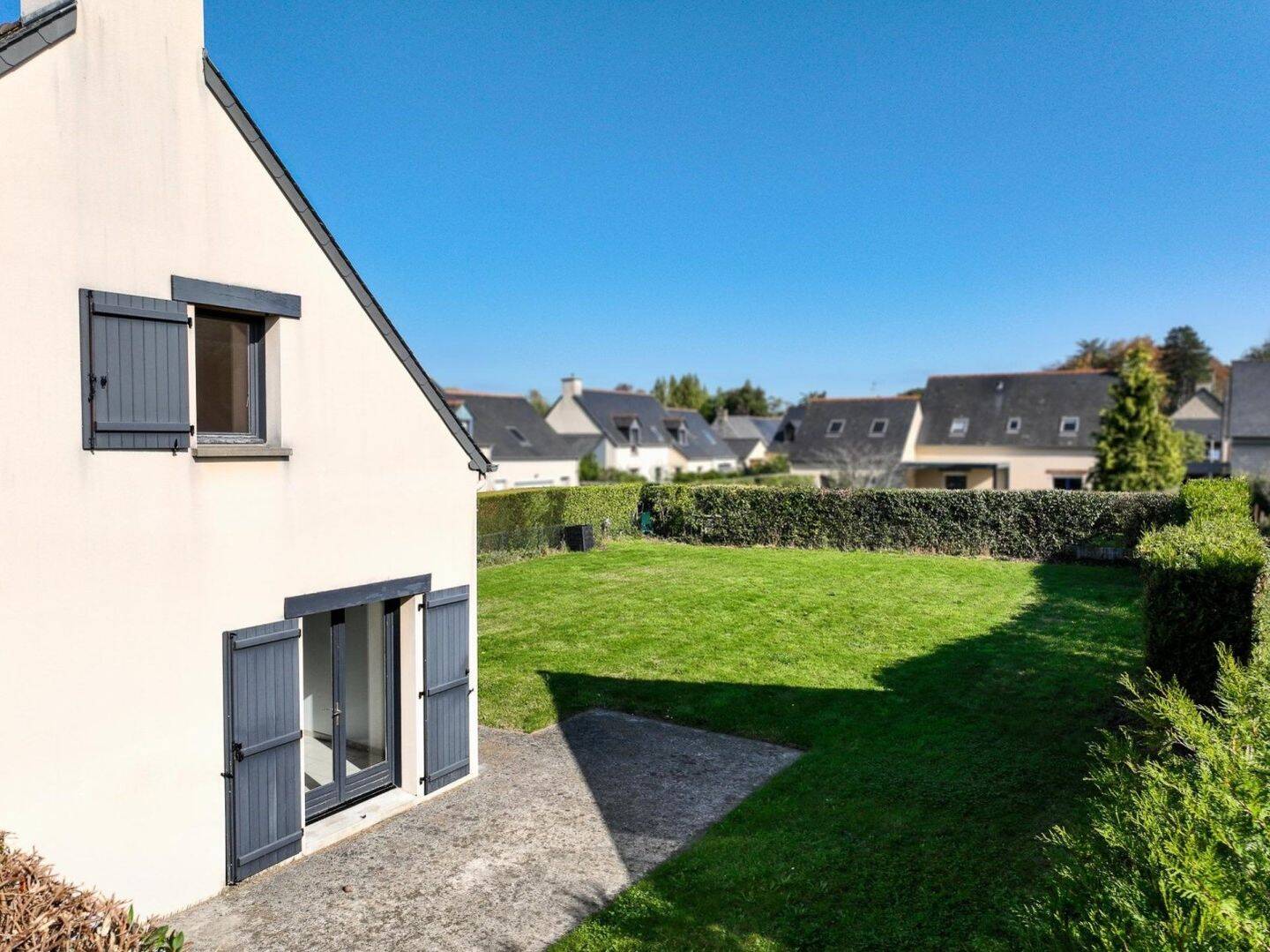 Maison à vendre, 119m², SAINT JOUAN DES GUERETS